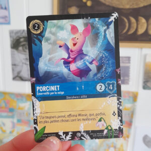 Disney Lorcana Card Altered Art : Porcinet – Emerveillé par la neige | TCG Hand painted card
